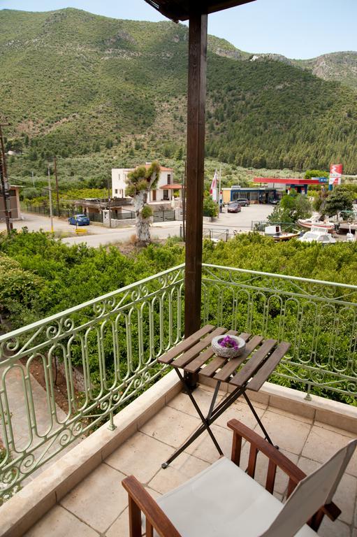 Picturesque Houses Leonidio Bagian luar foto
