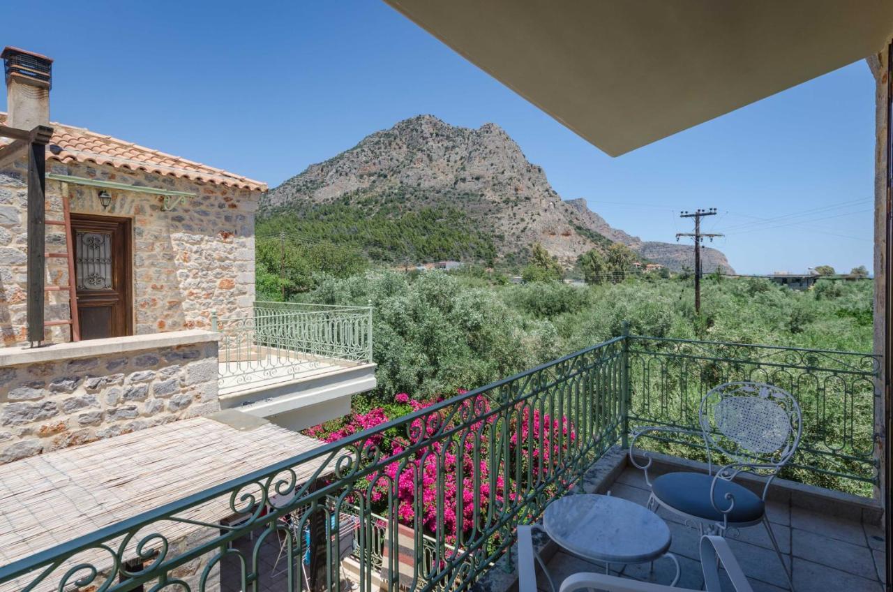 Picturesque Houses Leonidio Bagian luar foto